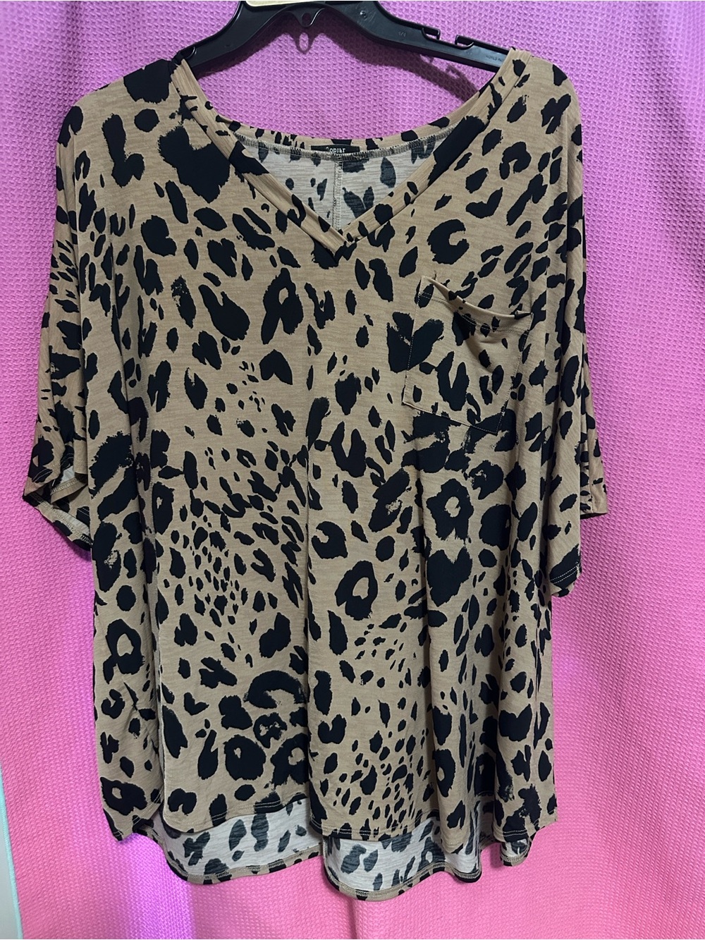 JODIFL Leopard Print V-Neck Tunic — Tan & Black